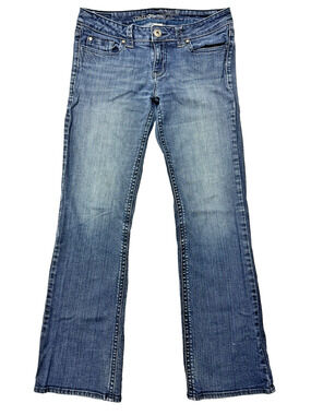 Refuge Juniors Size 9 Low Rise Bootcut Blue Jeans Medium Wash EUC